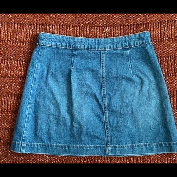 Denim skirt - Picture 2 of 2
